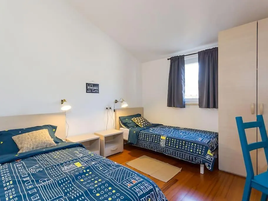 Villa Jolanda Kaštelir 0*,